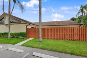 1181 Summit Pl Cir, West Palm Beach, FL 33415, Sold 02/10/23