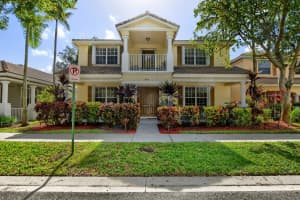 4618  Highgate Drive, Delray Beach, FL 33445 Sold 03/28/23