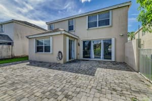 124  Kensington Way, Royal Palm Beach, FL 33414 Sold 03/23/23