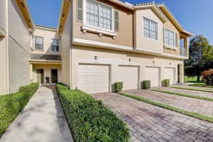 1570 SE Sheffield Terrace   103, Stuart, FL 34994 Sold 01/12/23