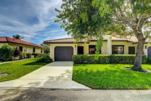 36  Bethesda Park Circle, Boynton Beach, FL 33435 Sold 12/12/22