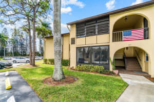 311  Pine Ridge Circle   A-1, Green Acres, FL 33463 Sold 12/21/22