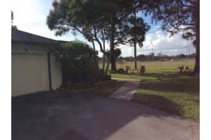 1627  Laurel Leaf Lane   B, Fort Pierce, FL 34950 Sold 05/25/23