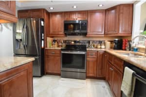 3100 SE Pruitt Road   F-105, Port Saint Lucie, FL 34952 Sold 01/09/23