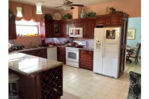 2642 SW 23rd Cranbrook Court, Boynton Beach, FL 33436 Sold 02/17/23