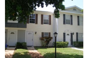 117  Georgian Park Drive, Jupiter, FL 33458 Sold 02/28/23