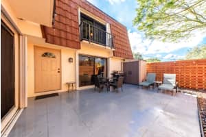 1835 San Juan Dr, Delray Beach, FL 33445, Sold 03/16/23