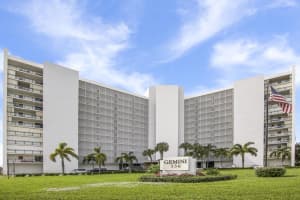 336 Golfview Rd, North Palm Beach, FL 33408, Sold 02/24/23