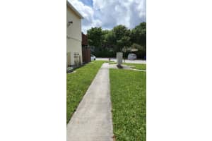 633  Executive Center Drive   L103, West Palm Beach, FL 33401 Sold 10/30/23