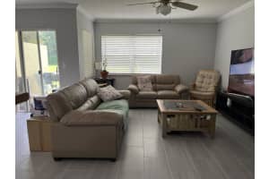 869 Imperial Lake Road West Palm Beach, FL 33413 Sold 03/31/23