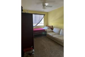 869 Imperial Lake Road West Palm Beach, FL 33413 Sold 03/31/23