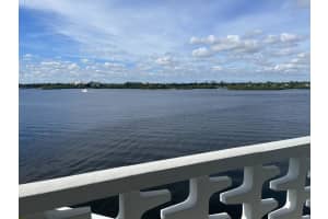 2760 S Ocean Boulevard   407, Palm Beach, FL 33480 Sold 02/28/23