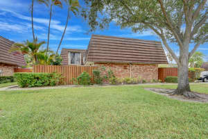 3926 Carolina Dr, Lake Worth, FL 33461, Sold 05/18/23