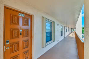 14671  Bonaire Boulevard   401, Delray Beach, FL 33446 Sold 02/23/23