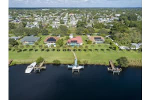 2652 SW River Shore Dr, Port St. Lucie, FL 34984, Sold 04/14/23
