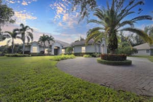 8139 Man O War Road, Palm Beach Gardens, FL 33418 Sold 01/09/24
