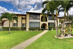 3626  La Mar Court   B-1, Green Acres, FL 33463 Sold 01/16/23