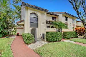 10215 N Circle Lake Drive   201, Boynton Beach, FL 33437 Sold 02/15/23