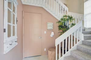 10215 N Circle Lake Drive   201, Boynton Beach, FL 33437 Sold 02/15/23