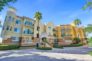 1228  Hillsboro Mile    103, Hillsboro Beach, FL 33062 Sold 01/18/23