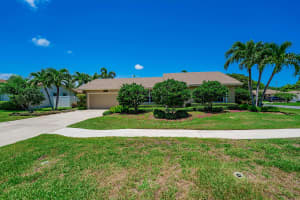 555 SW 24th Ave, Boynton Beach, FL 33435, Sold 02/27/23