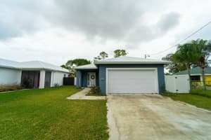 6837  1st Street, Jupiter, FL 33458 Sold 01/17/23