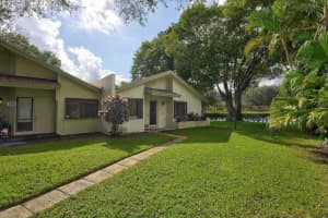 3932  Arelia Drive  S, Delray Beach, FL 33445 Sold 02/14/23