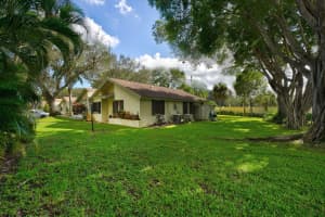 3932  Arelia Drive  S, Delray Beach, FL 33445 Sold 02/14/23