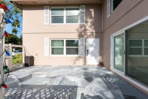 3135  Kingston Court   5c, West Palm Beach, FL 33409 Sold 01/03/23