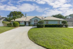972 SW Catalina St, Palm City, FL 34990, Sold 03/17/23