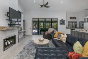 972 SW Catalina St, Palm City, FL 34990, Sold 03/17/23