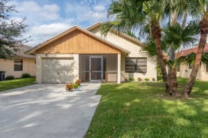 1323  Summit Run Circle, West Palm Beach, FL 33415 Sold 03/17/23