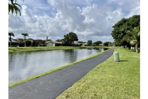 5162  Mirror Lakes Boulevard, Boynton Beach, FL 33472 Sold 12/28/22