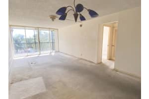 7  Royal Palm Way   404, Boca Raton, FL 33432 Sold 01/24/23