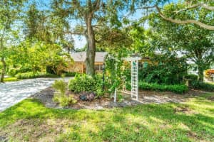 9572 SE Little Club Way  S, Jupiter, FL 33469 Sold 02/21/23