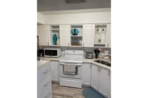 18081 SE Country Club Dr, Jupiter, FL 33469, Sold 12/28/22