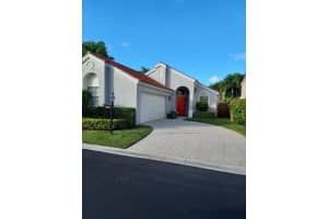 13285  St. Tropez Circle, Palm Beach Gardens, FL 33410 Sold 12/30/22