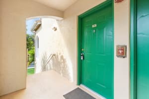 272  Village Boulevard   7211, Tequesta, FL 33469 Sold 01/27/23