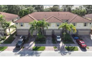 9590 SW Purple Martin Way, Stuart, FL 34997 Sold 01/31/23
