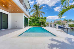 660 NE 29th Place, Boca Raton, FL 33431 Sold 03/22/23