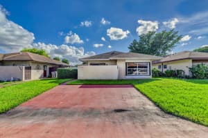 5248  Mendoza Street   11b, West Palm Beach, FL 33415 Sold 01/03/23