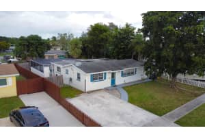 5051  Marion Place, West Palm Beach, FL 33407 Sold 01/05/23
