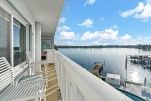 231 E Lantana Road   403, Lantana, FL 33462 Sold 03/30/23