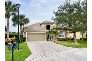 306 NW Whitby Court, Port Saint Lucie, FL 34983 Sold 04/07/23