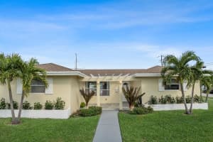 1401  6th Street, West Palm Beach, FL 33401 Sold 03/06/23