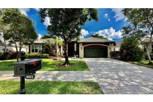 4002 E Lake Estates Dr, Davie, FL 33328, Sold 05/18/23