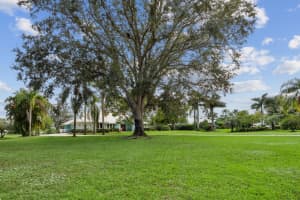 5292 SW Bimini Cir N, Palm City, FL 34990, Sold 03/24/23