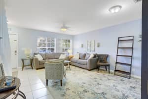 858  Summit Lake Drive, West Palm Beach, FL 33406 Sold 03/06/23