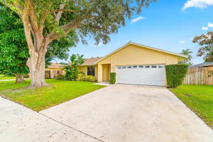 774 NW 42nd Way, Deerfield Beach, FL 33442 Sold 02/22/23