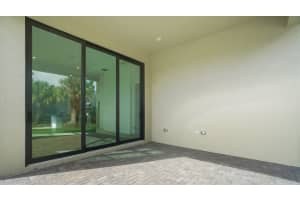 160 SE Via Sangro, Port Saint Lucie, FL 34986 Sold 02/14/23